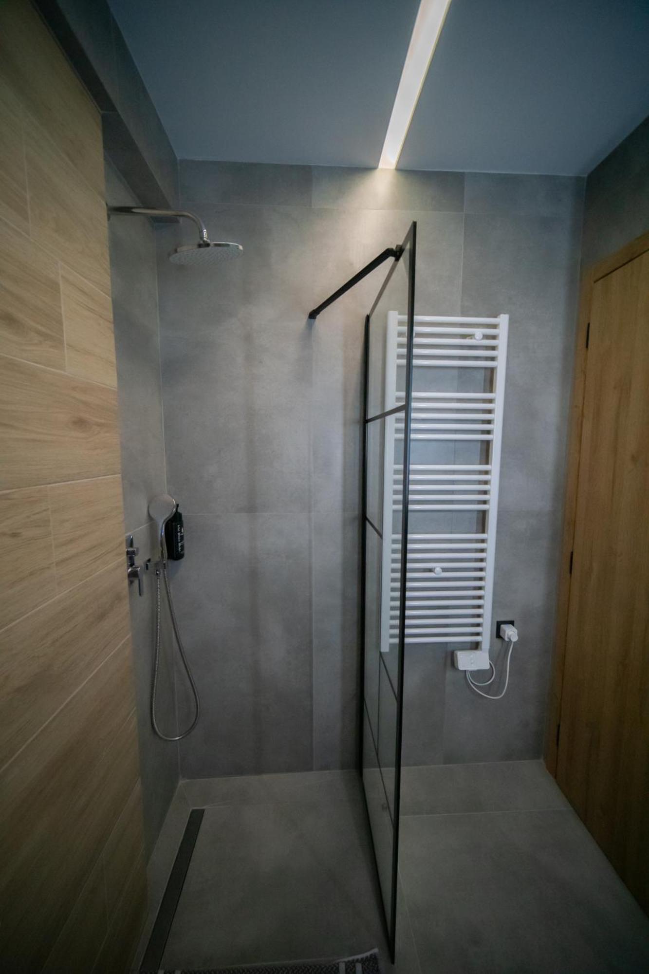 Smart Green Appartments Larissa Bagian luar foto