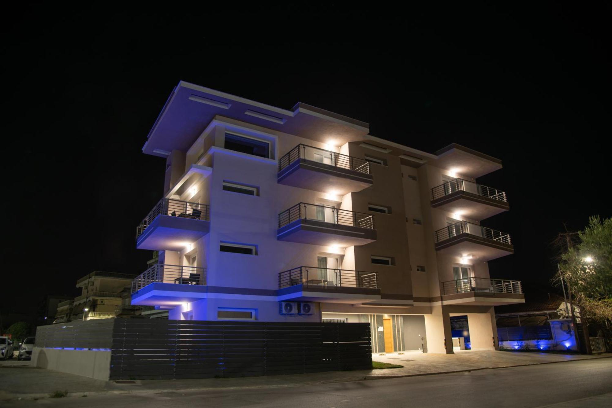 Smart Green Appartments Larissa Bagian luar foto