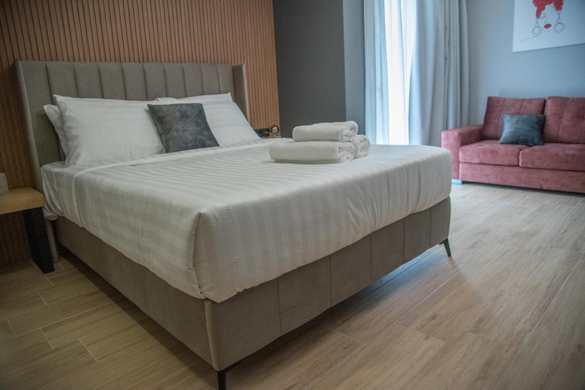 Smart Green Appartments Larissa Bagian luar foto