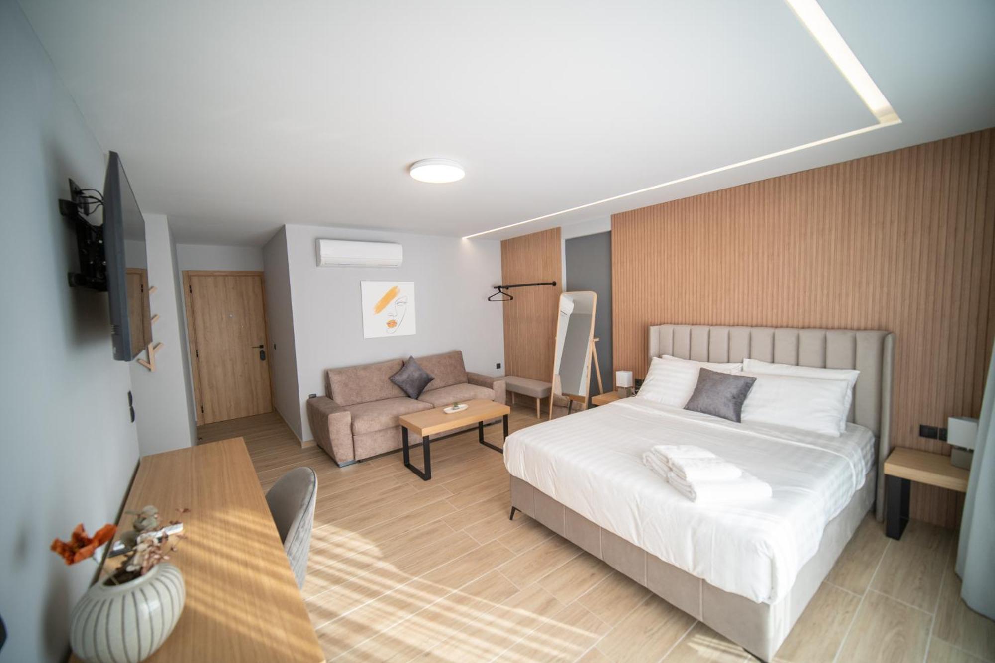 Smart Green Appartments Larissa Bagian luar foto